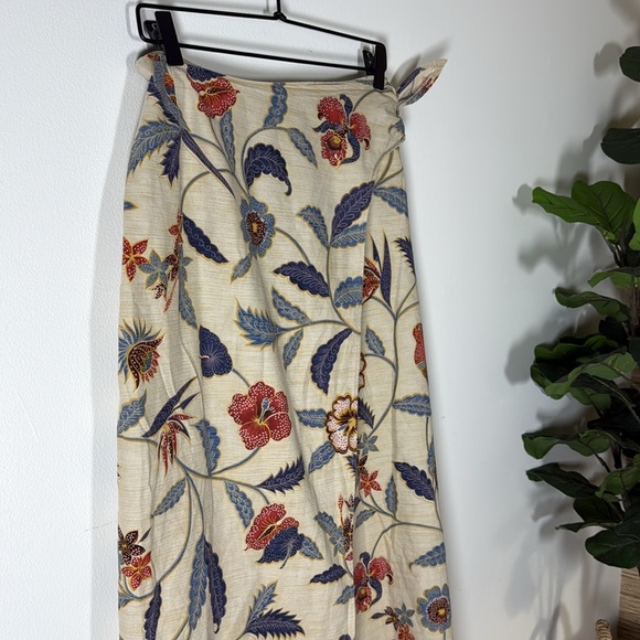 Talbots Cotton Floral Wrap Midi Skirt Size 8 Boho Cottagecore Coastal Chic - Picture 2 of 11